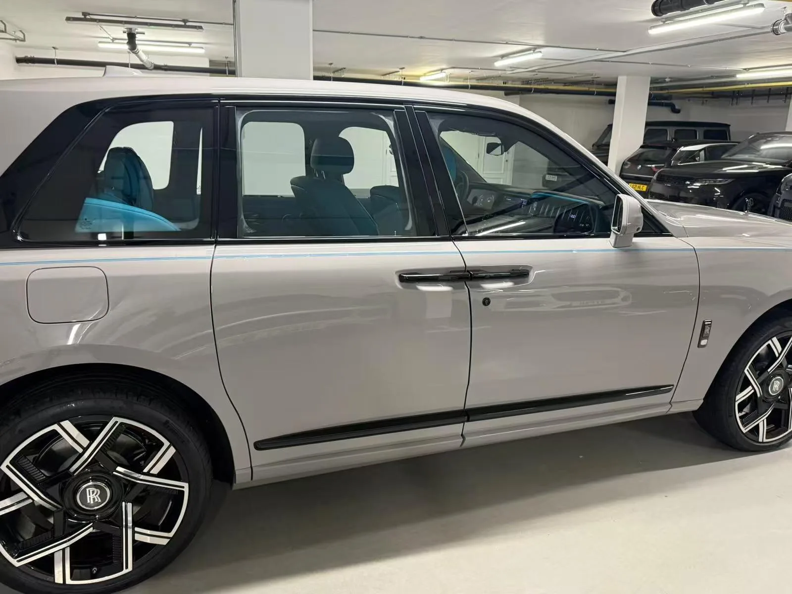 Rolls Royce Cullinan II Black Badge Photo 4